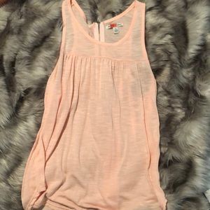 American eagle peach tank top.
